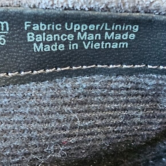 Dr. Scholl's SZ 8 Dakota Gray 2.25" Wedge Closed Almond Toe Tassel Laces Bootie - Picture 8 of 9